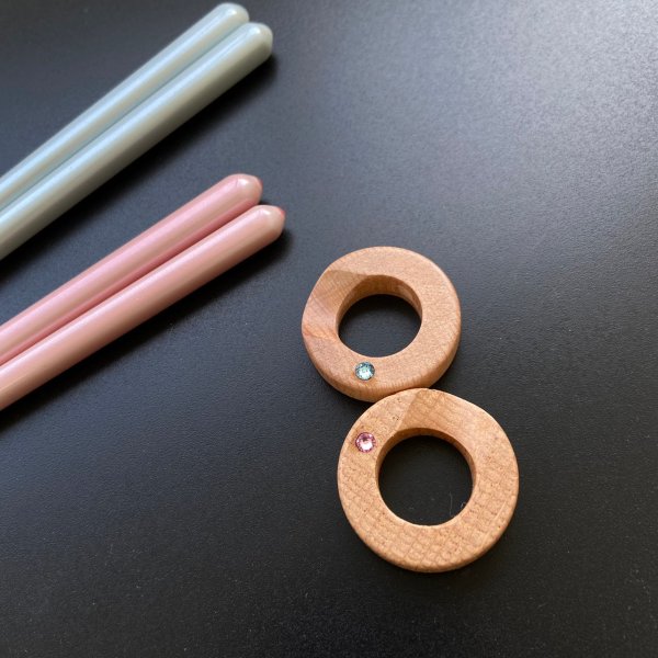 画像5: 【結婚祝いに人気】 夫婦箸 シャンパンペア 箸置き セット (5)