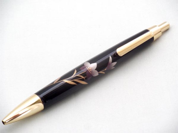 画像1: 木製漆器 ボールペン 黒 桔梗 (1)